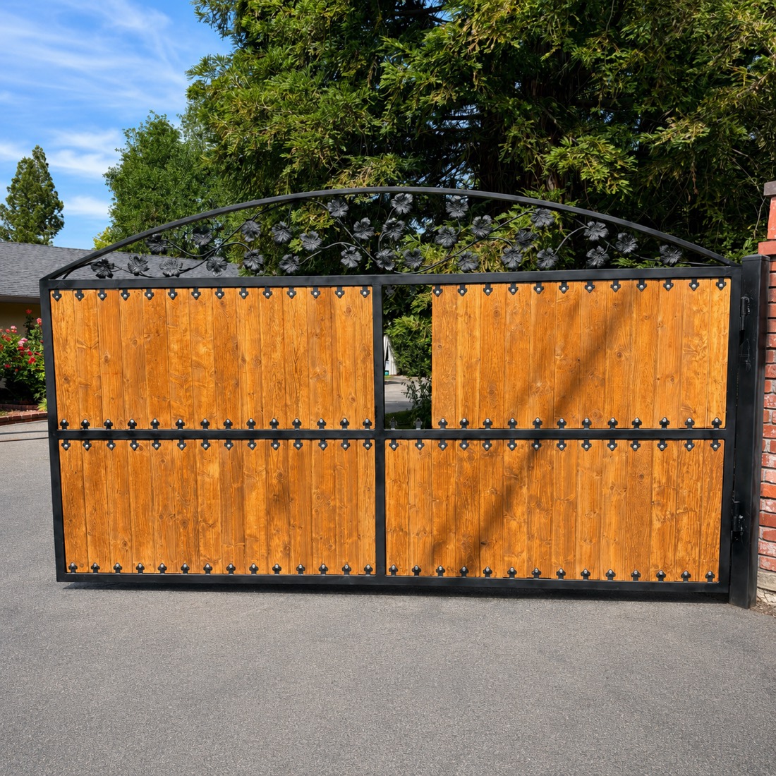 Ornate wrought iron and wood gate — Sacramento